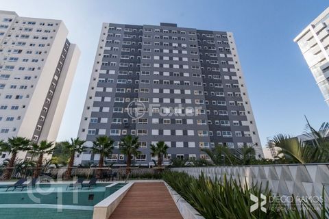 Image 9 - 889579