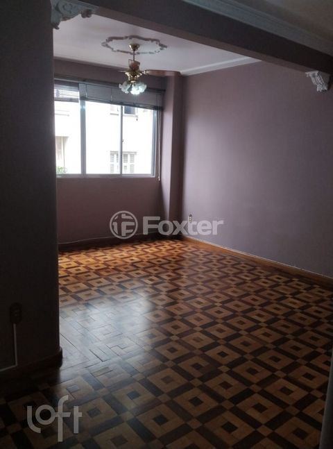 Image 8 - 889621