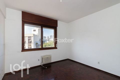 Image 7 - 889656