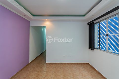 Image 8 - 889660