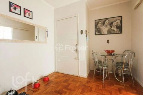 Image 3 - 889667