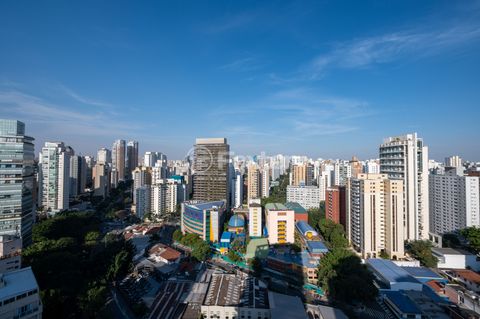 Image 1 - 889725