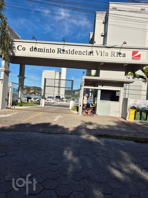 Image 0 - 889740