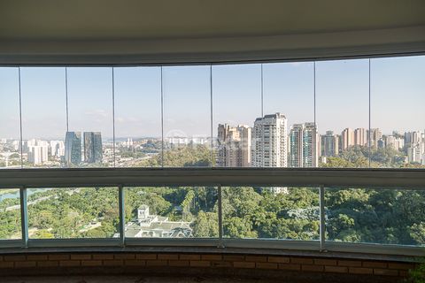 Image 10 - 889747