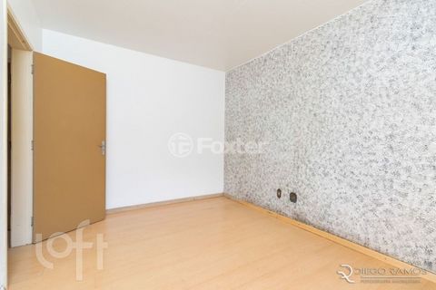 Image 7 - 889748