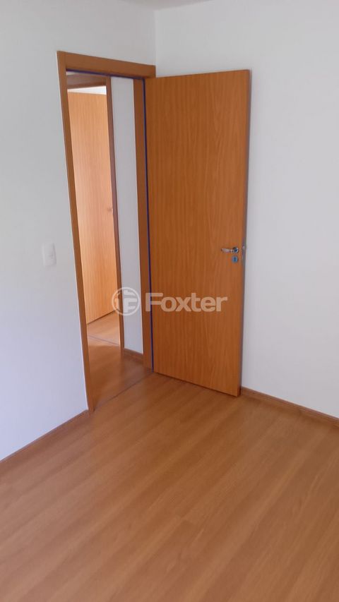 Image 7 - 889774