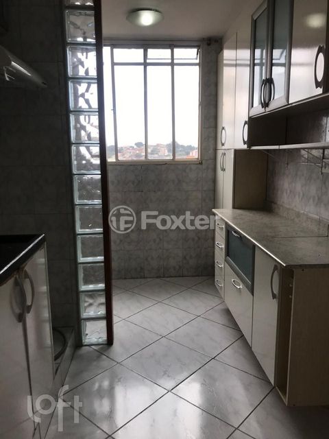 Image 2 - 889775