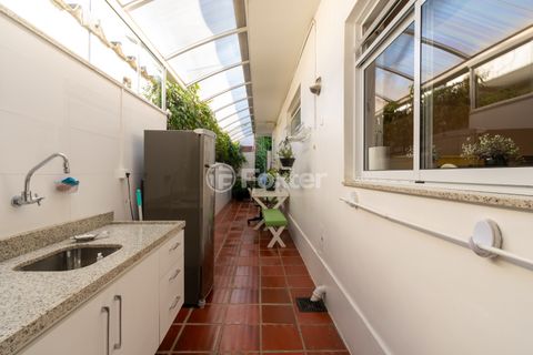 Image 17 - 889801