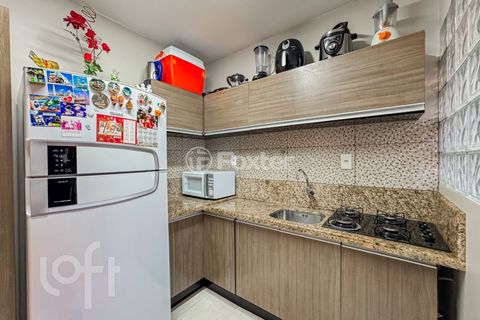 Image 7 - 889803