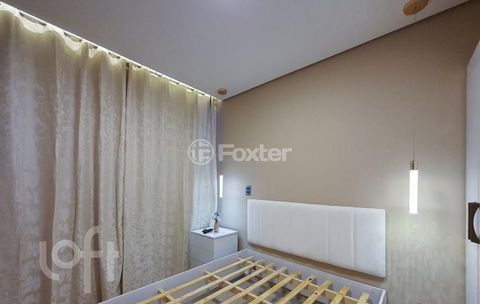 Image 8 - 889819