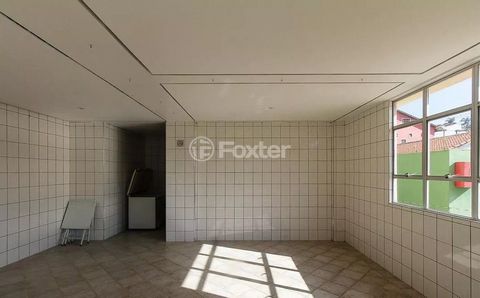 Image 4 - 889921