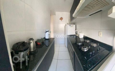 Image 9 - 889925