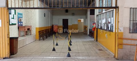 Image 11 - 889957