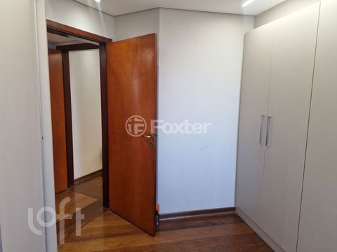 Image 7 - 889964