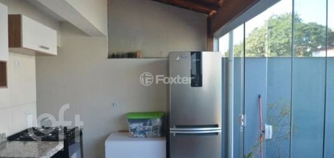 Image 4 - 890043