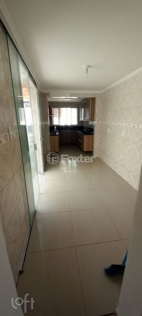 Image 8 - 890057