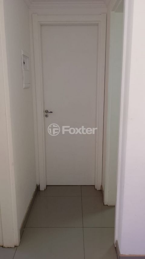 Image 1 - 890062