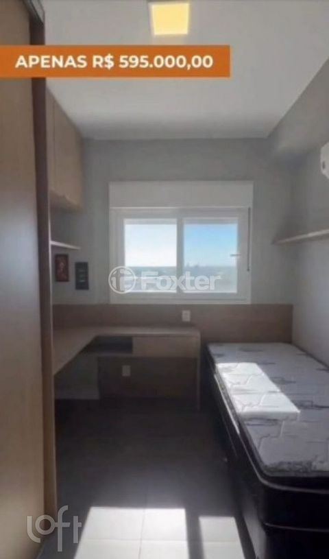 Image 3 - 890066