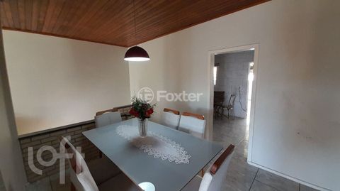 Image 7 - 890072