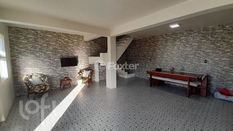 Image 9 - 890072