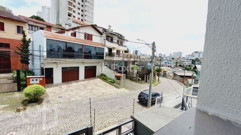 Image 12 - 890073