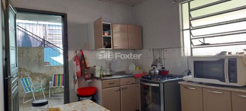 Image 10 - 890074