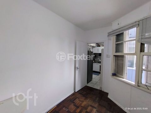 Image 7 - 890128