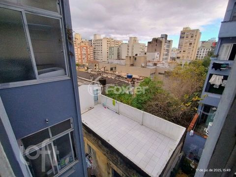 Image 5 - 890128