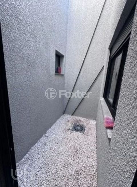 Image 9 - 890253
