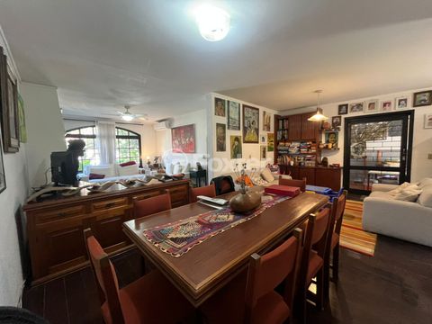 Image 4 - 890257