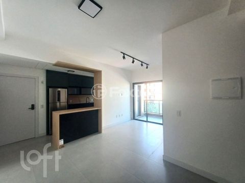 Image 3 - 890275