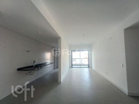 Image 6 - 890364