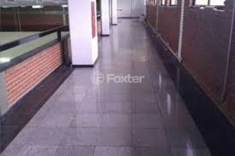 Image 3 - 890394