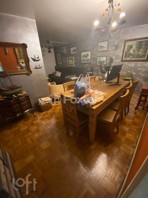 Image 3 - 890432