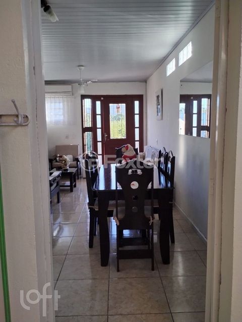 Image 9 - 890439