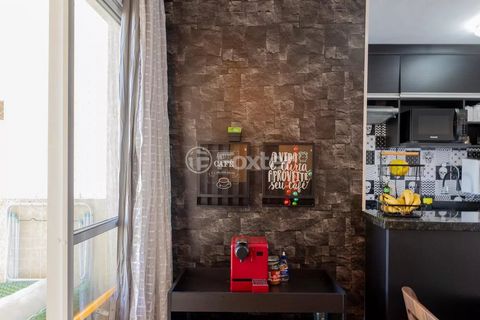 Image 8 - 890457