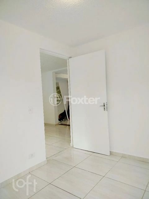 Image 7 - 890458