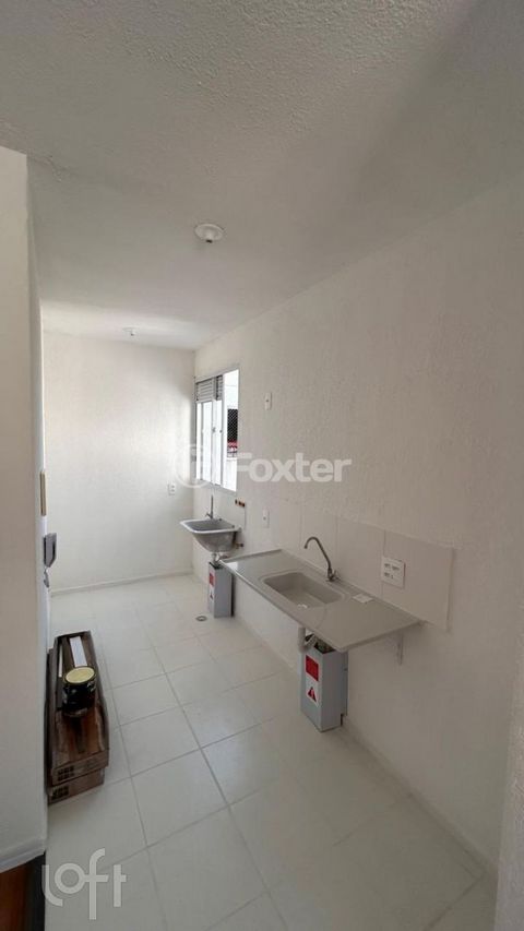 Image 7 - 890472