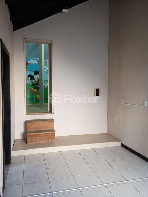 Image 17 - 890489