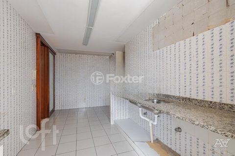 Image 7 - 890534