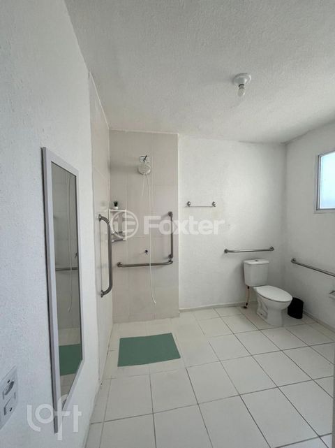 Image 9 - 890552
