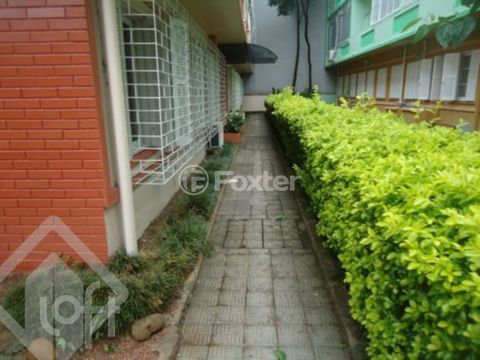 Image 1 - 890559