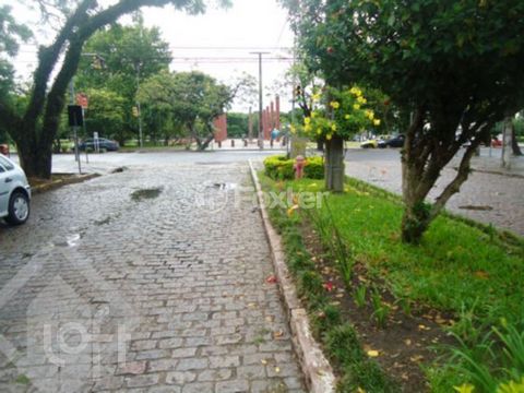 Image 9 - 890559