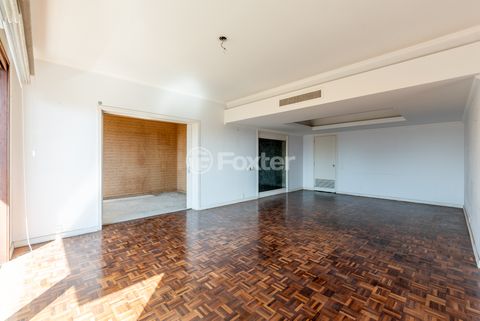 Image 7 - 890562