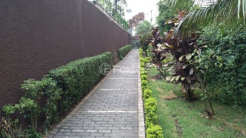 Image 3 - 890564
