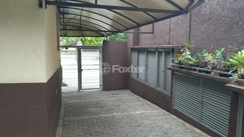 Image 9 - 890564