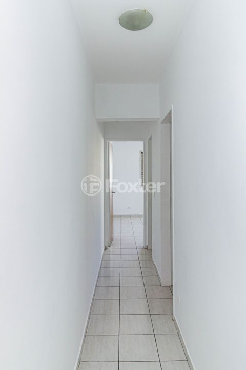 Image 7 - 890645