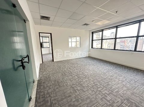 Image 3 - 890646