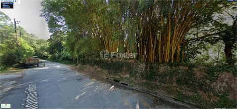 Image 6 - 890647
