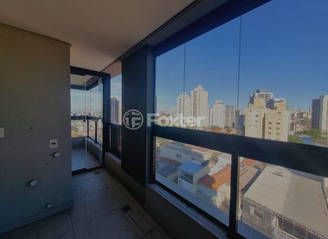 Image 6 - 890649